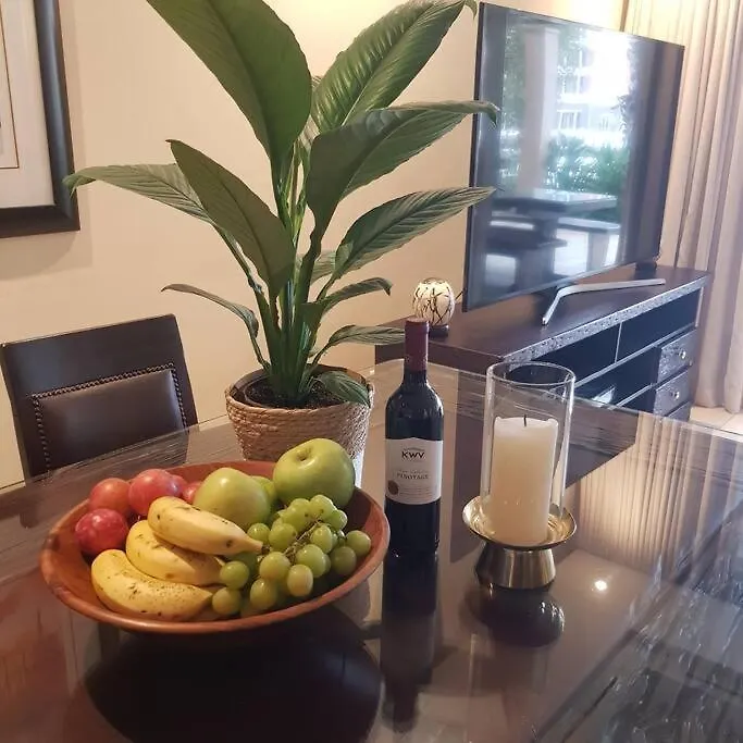 Luxurious Apartment In Central Waterfront Κέιπ Τάουν